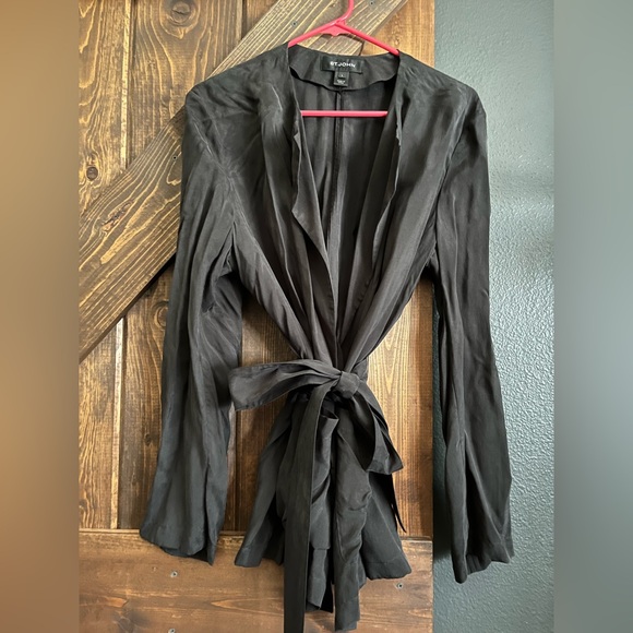St. John Jackets & Blazers - St. John Black Women's Blazer with Tie Waist